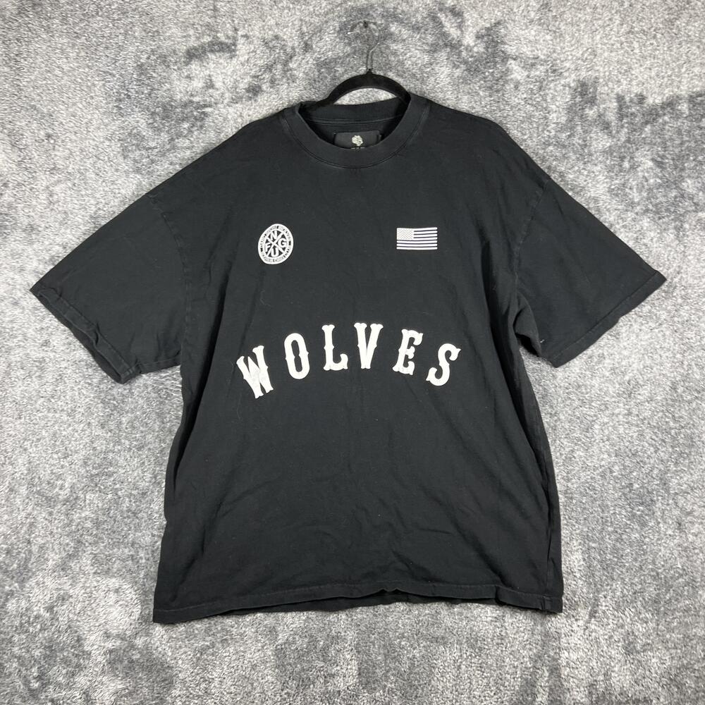 Darc Sport Shirt Mens XL Black Wolves Graphic Crew Neck Tagless Cotton Spandex